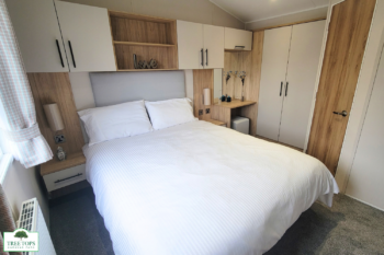 Willerby Manor 2 bedroom caravan for sale at Tree Tops Caravan Park in North Wales