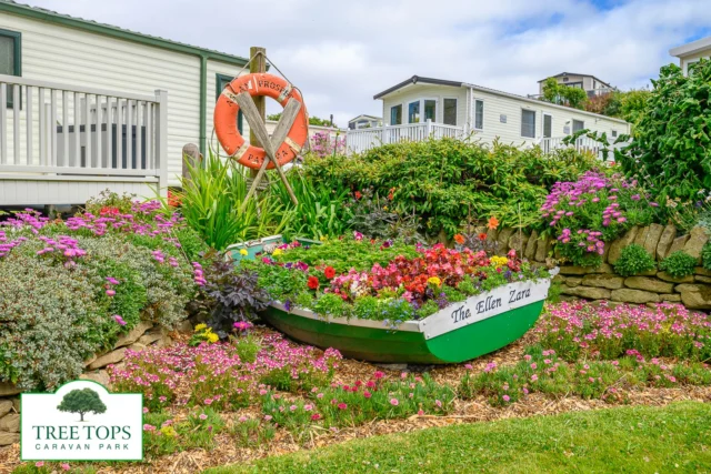 ⭐ Europa Sequoia for sale at Tree Tops Caravan Park in North Wales ⭐🌳 PRICE: £70,500.00The gorgeous 2-bedroom Europa Sequoia is modern, spacious, and flooded with light.You’ll really feel at home in this beautiful holiday caravan as you relax on the decking and take in the views!⭐️HIGHLIGHTS:
✔️UPVC decking to front and side
✔️Light-filled, spacious lounge with double doors to front decking, freestanding 3-piece suite, and electric fire
✔️Stylish kitchen with gas hob, integrated appliances, and free-standing table and chairs
✔️Dividing door to hallway
✔️Bright master bedroom with king size, and en suite toilet
✔️Bedroom 2 with twin single beds
✔️Family bathroom with shower
✔️Double glazing and central heating
✔️40′ x 13‘
✔️Stunning views from our Parc Newydd developmentCall us on 01745 560279 for more information and to book a viewing or visit our website - 🔗 link in bio @treetopscp#TreeTopsCaravanPark #EuropaSequoiaForSale #EuropaCaravans #NorthWalesCaravanPark #HolidayCaravansFroSaleInNorthWales